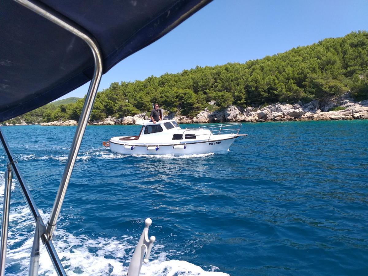 Familien Ferienhaus Vir Croatia 150M Strand Restaurant Einkaufen Exterior photo